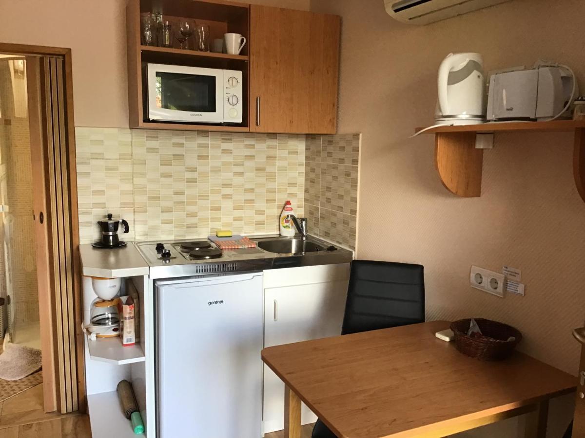 Dravecz Apartman Balatonlelle Exterior photo